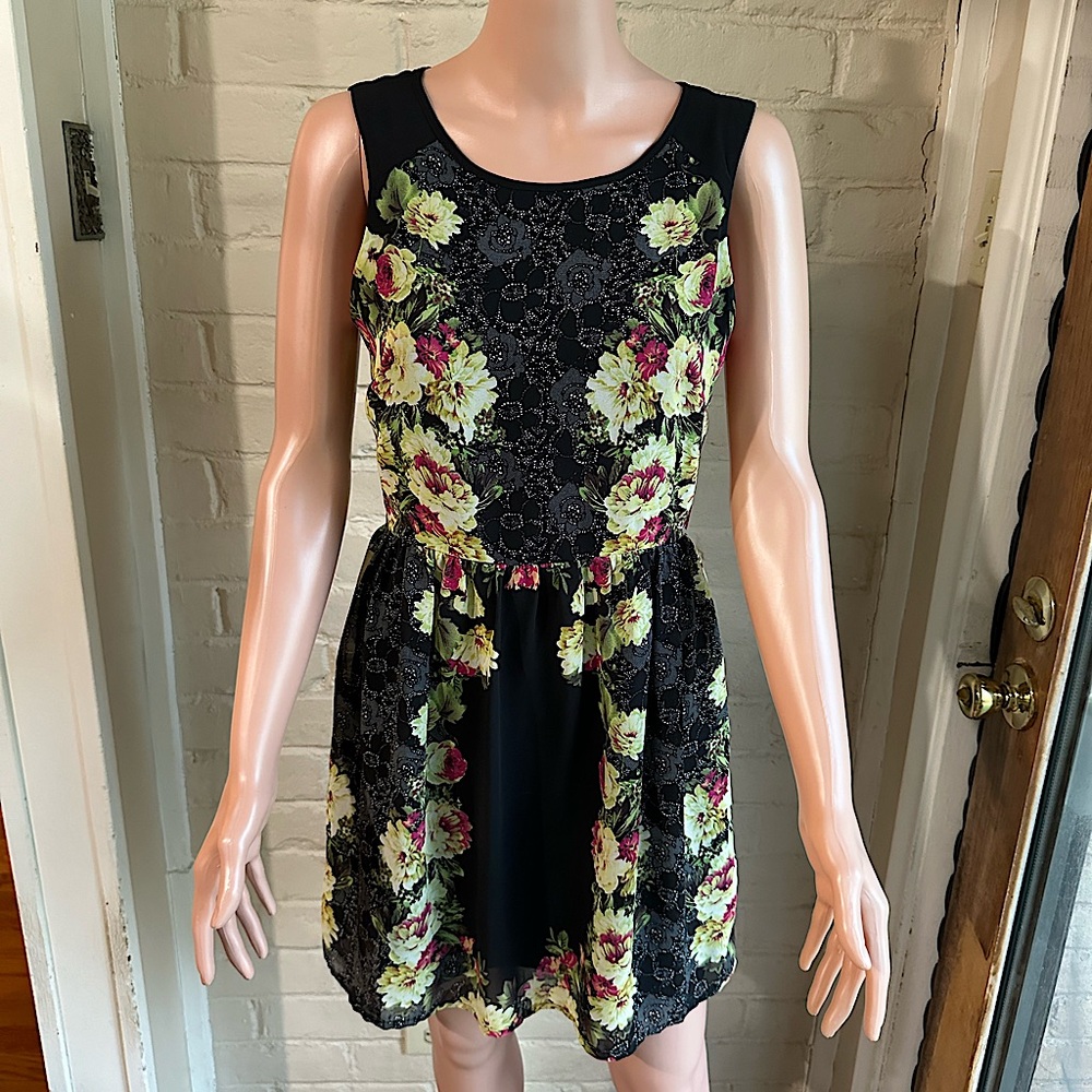 Forever 21 size small black yellow green pink floral summer dress